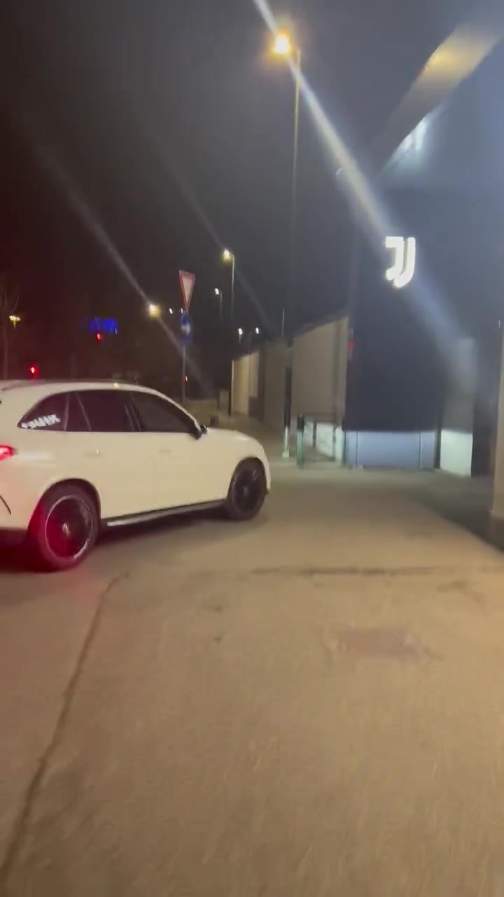 金年会金字招牌诚信至上今天就带队备战热那亚！跟队：图多尔已经抵达了尤文训练基地