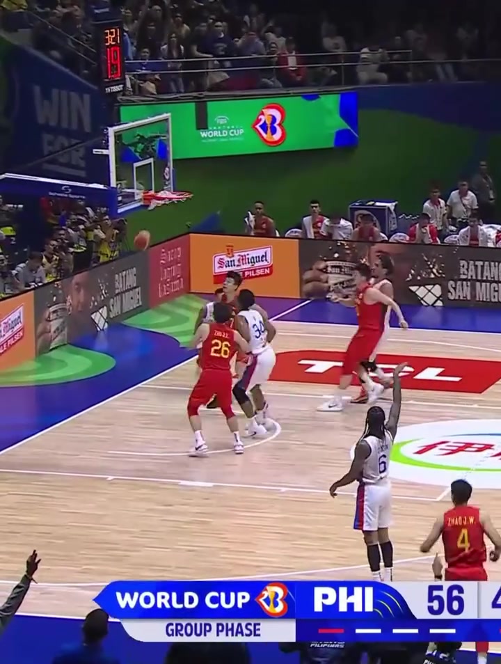 金年会痛苦回忆🥹FIBA祝克拉克森33岁生日快乐 配上他暴打中国队视频